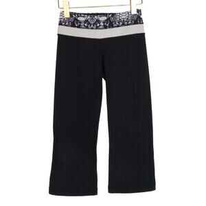 Lululemon Reversible Crop Leggings Black & White Geometric Waistband Size 2